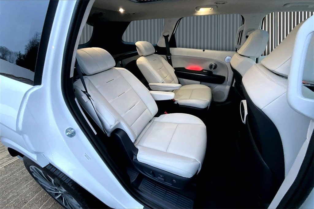 New 2026 Hyundai Palisade Calligraphy image 9