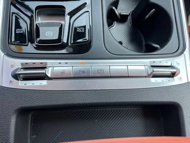 Certified 2025 Kia Carnival SX Prestige FWD image 29