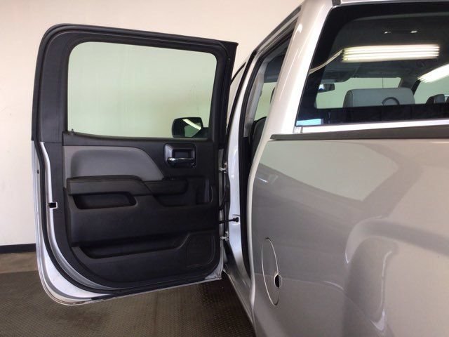 Used 2018 Chevrolet Silverado 2500 W/T RWD image 11