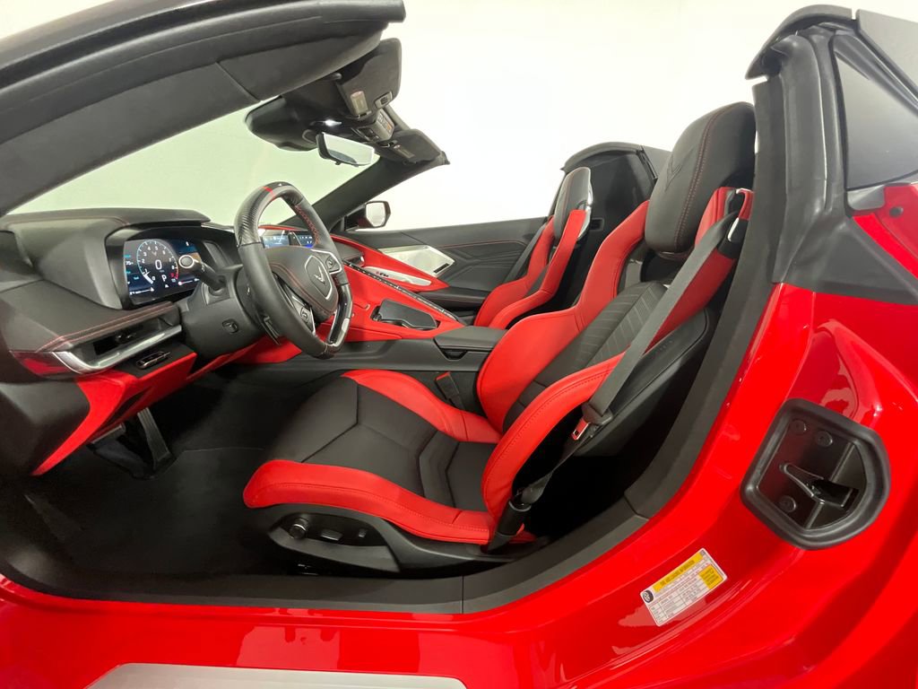 Used 2025 Chevrolet Corvette Z06 w/ Z07 Performance Package RWD image 13