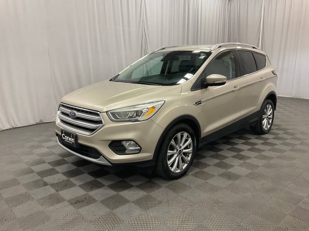 Used 2017 Ford Escape Titanium image 5