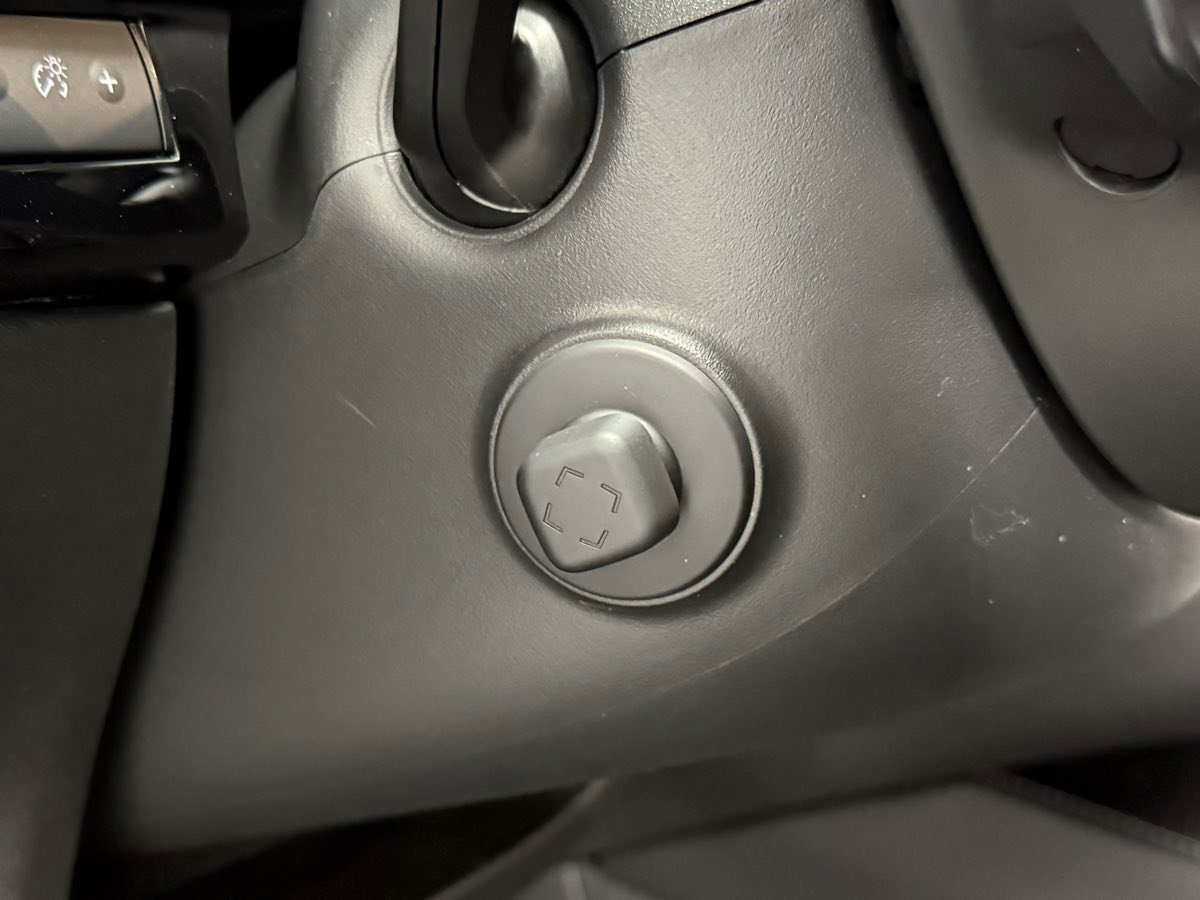 Used 2024 INFINITI QX60 Luxe image 20