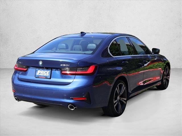 Used 2022 BMW 330i xDrive Sedan w/ Premium Package 2 AWD/4WD image 6