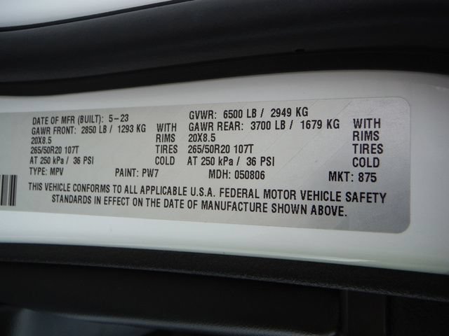 Used 2023 Jeep Grand Cherokee L Laredo AWD/4WD image 53
