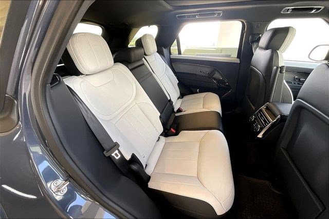 New 2025 Land Rover Range Rover Sport Dynamic SE image 11