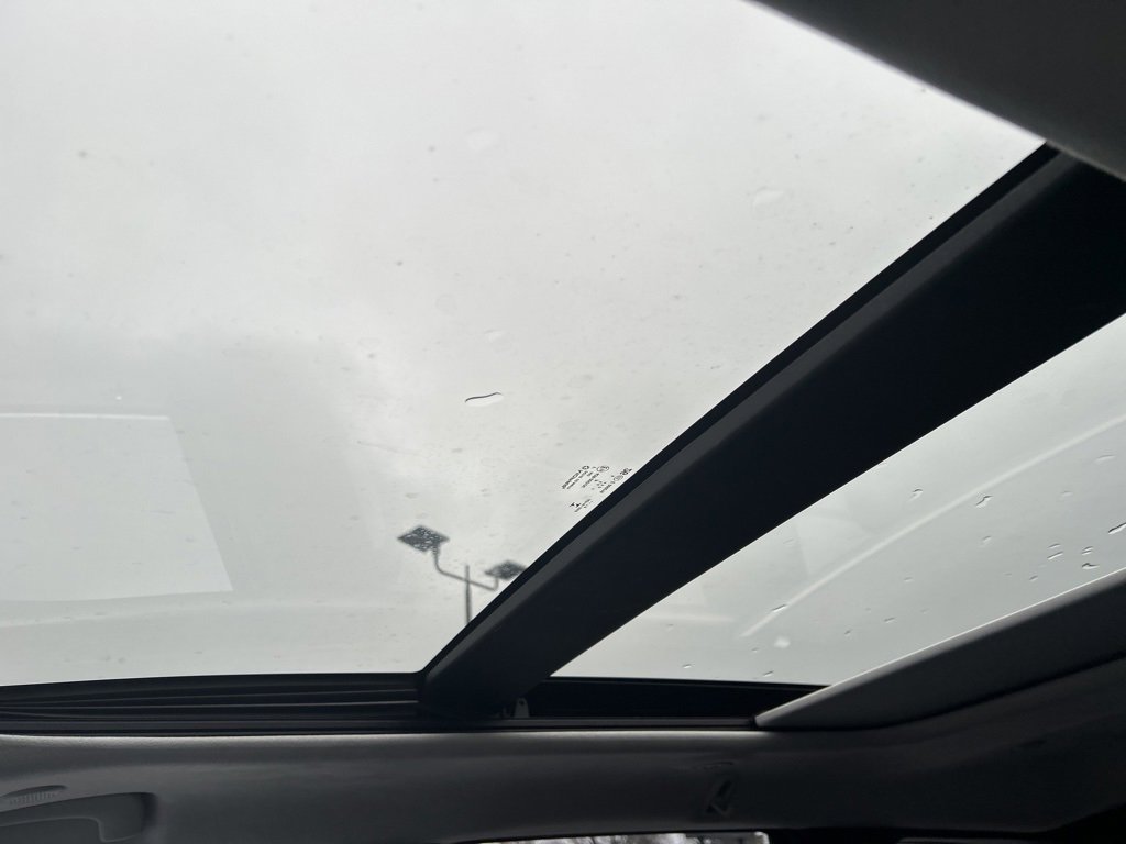 Used 2020 Jeep Grand Cherokee Summit w/ Platinum Series Group image 34