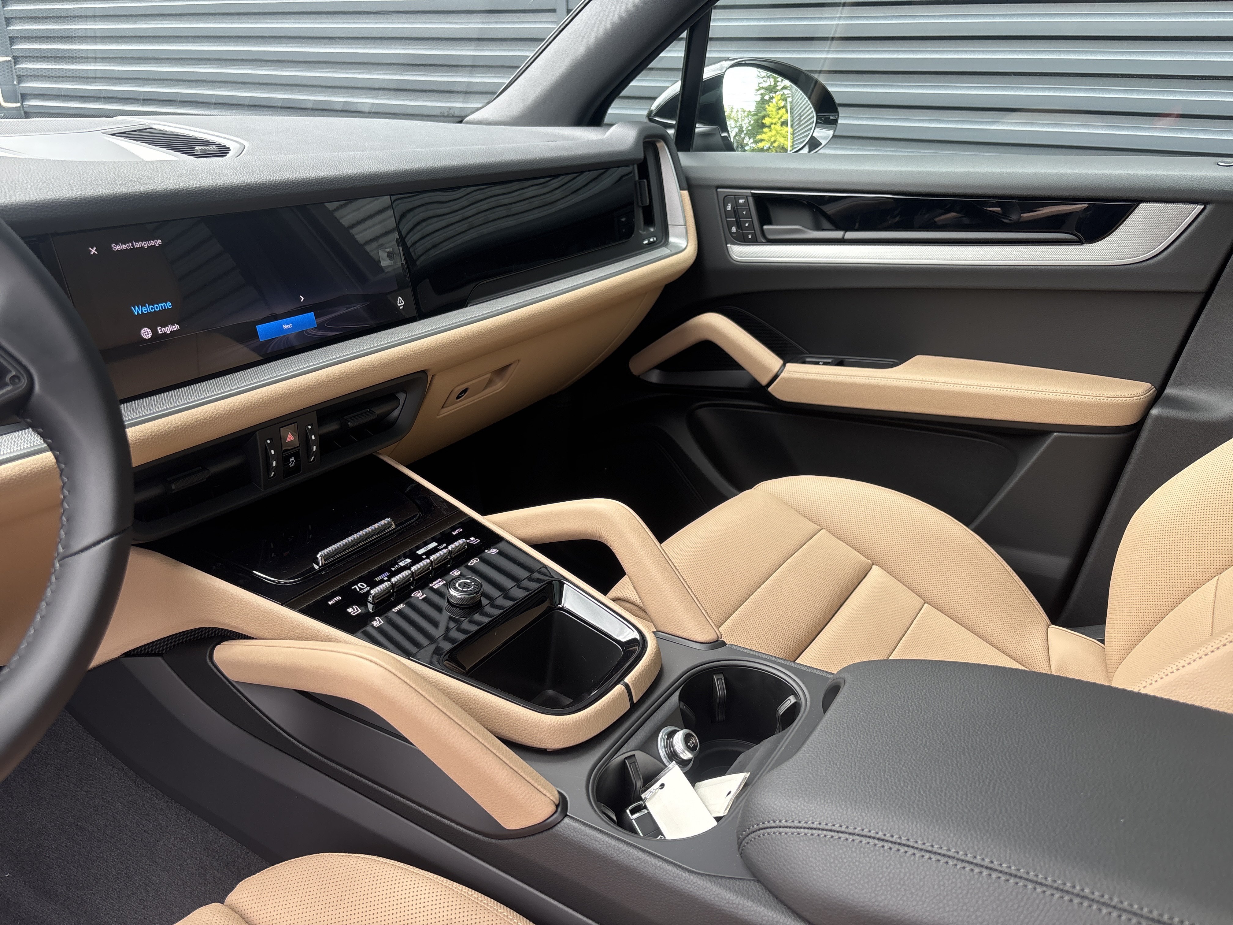 New 2026 Porsche Cayenne AWD/4WD image 18