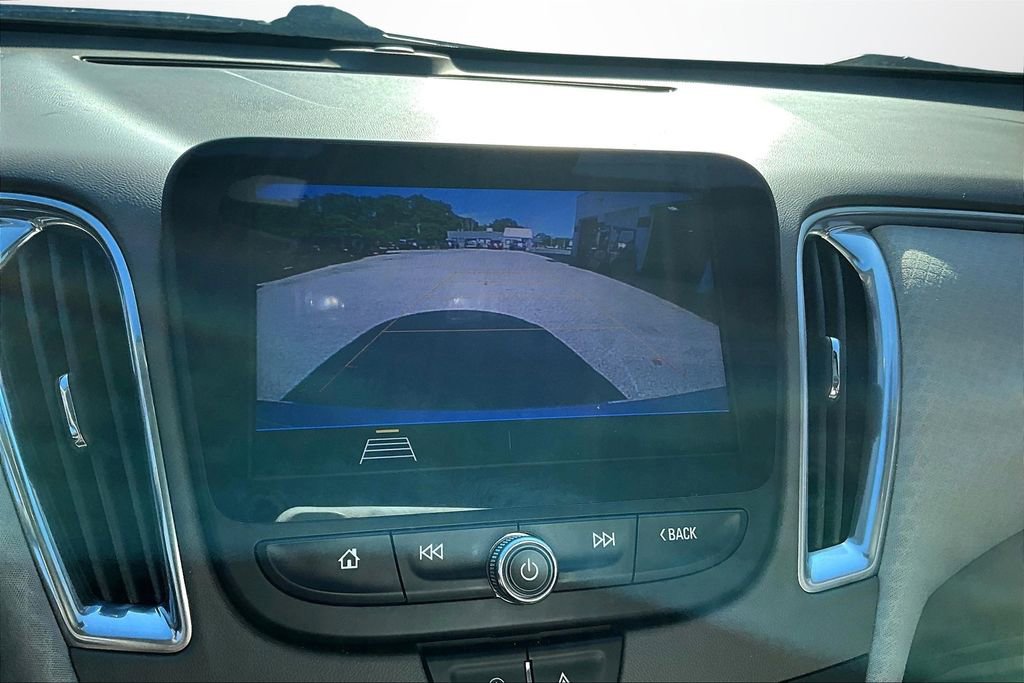 Used 2020 Chevrolet Malibu LT w/ Fleet LT Safety Plus Package image 14