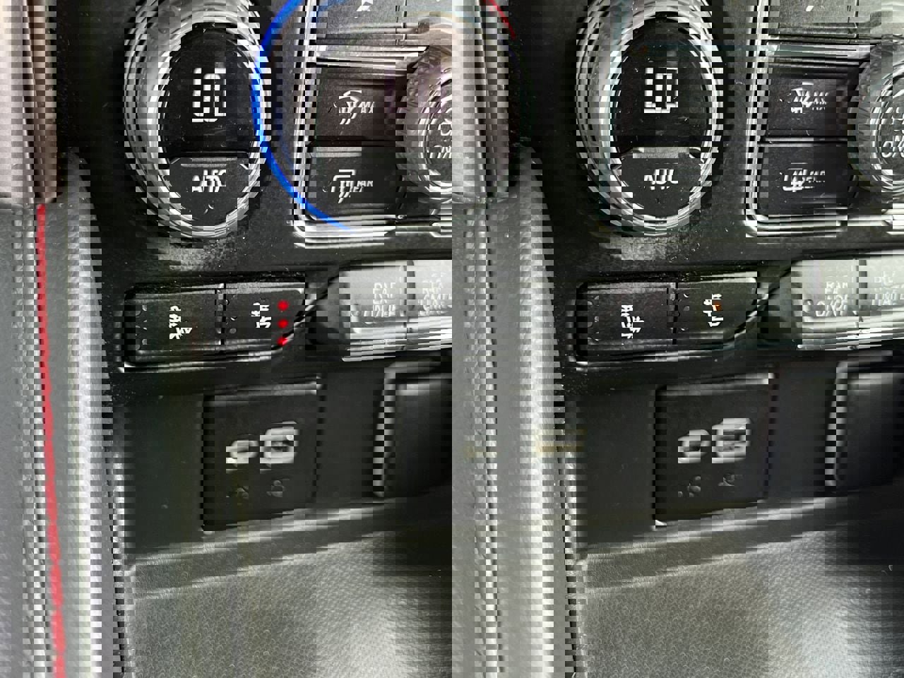 Used 2023 Chevrolet Tahoe RST RWD image 15