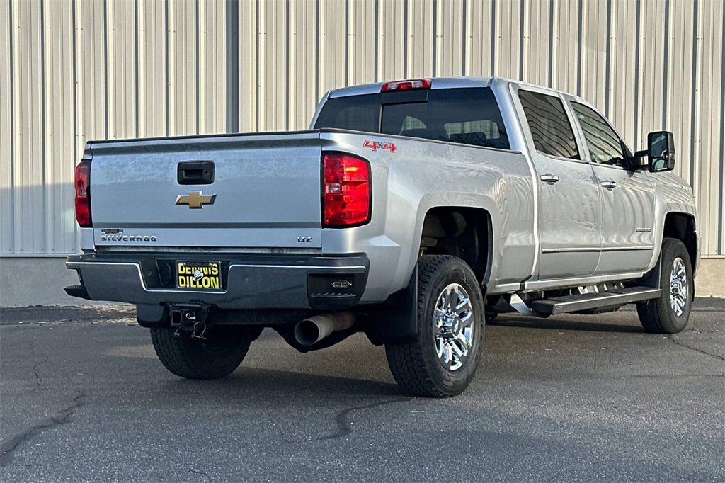 Used 2017 Chevrolet Silverado 2500 LTZ image 5