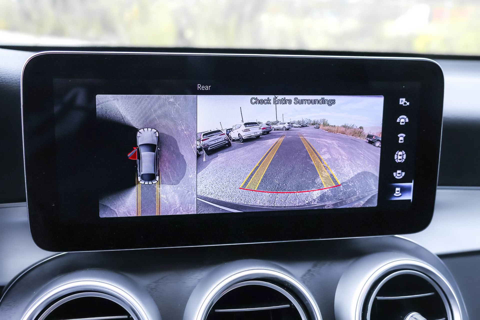 Used 2021 Mercedes-Benz GLC 300 4MATIC Coupe image 6