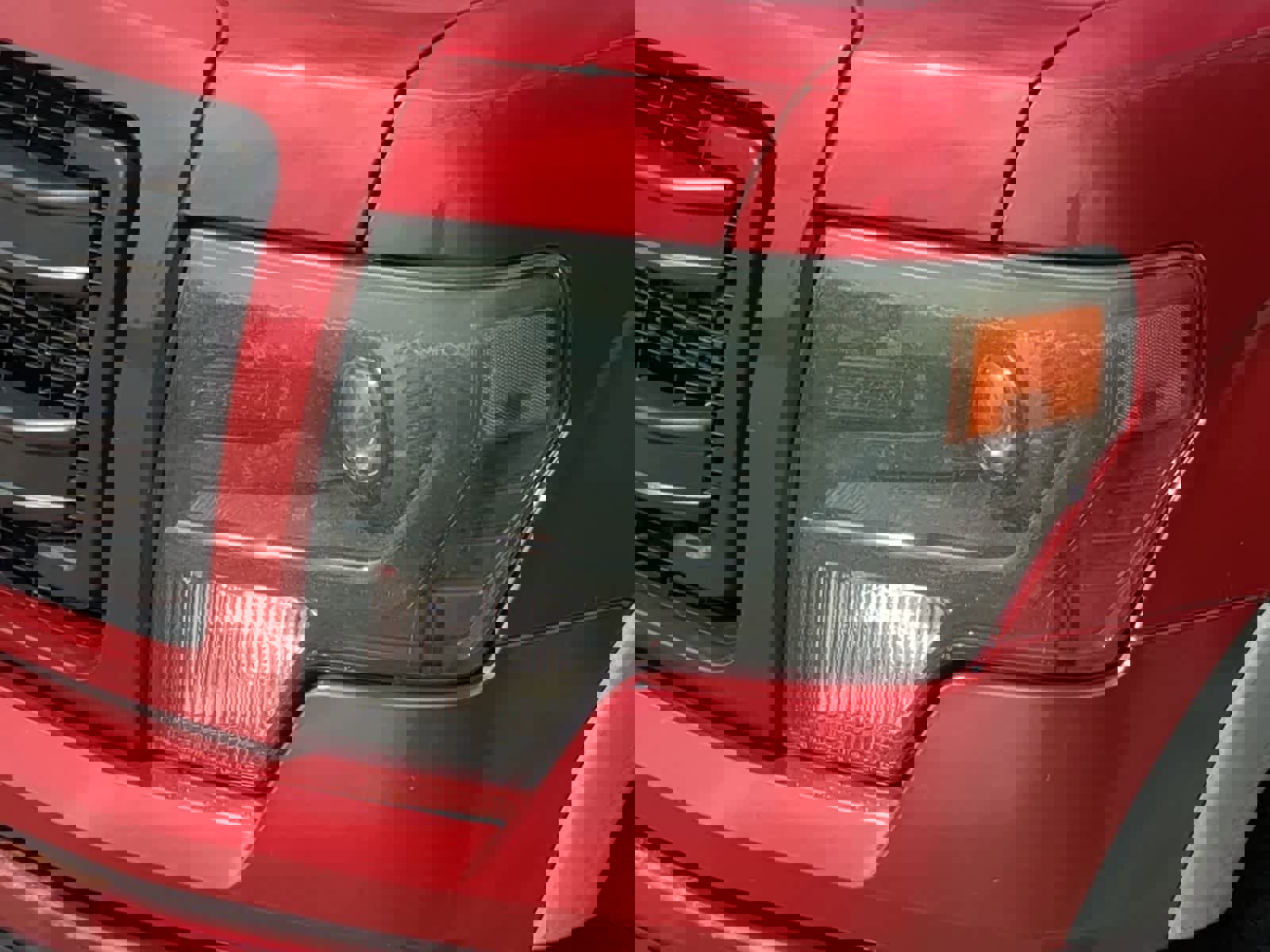 Used 2014 Ford F150 FX4 w/ Equipment Group 402A Luxury image 11