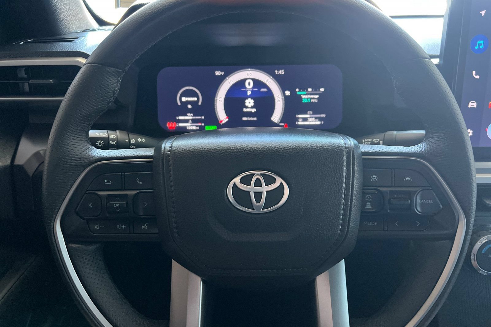 Certified 2025 Toyota Tacoma TRD Sport AWD/4WD image 19