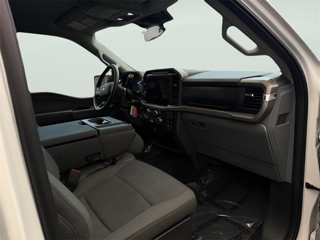 Used 2024 Ford F150 XLT w/ Tow/Haul Package image 25