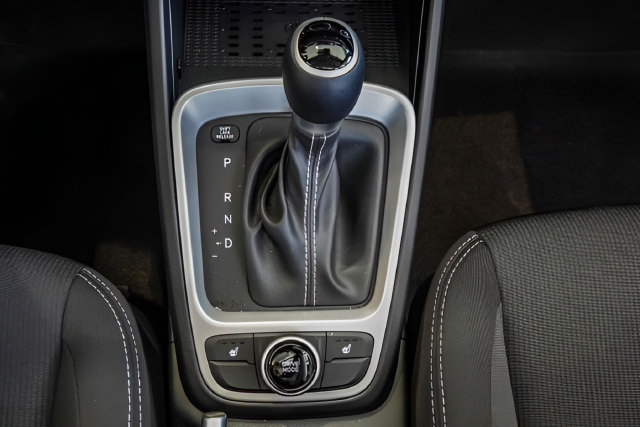 New 2026 Hyundai Venue SEL FWD image 21