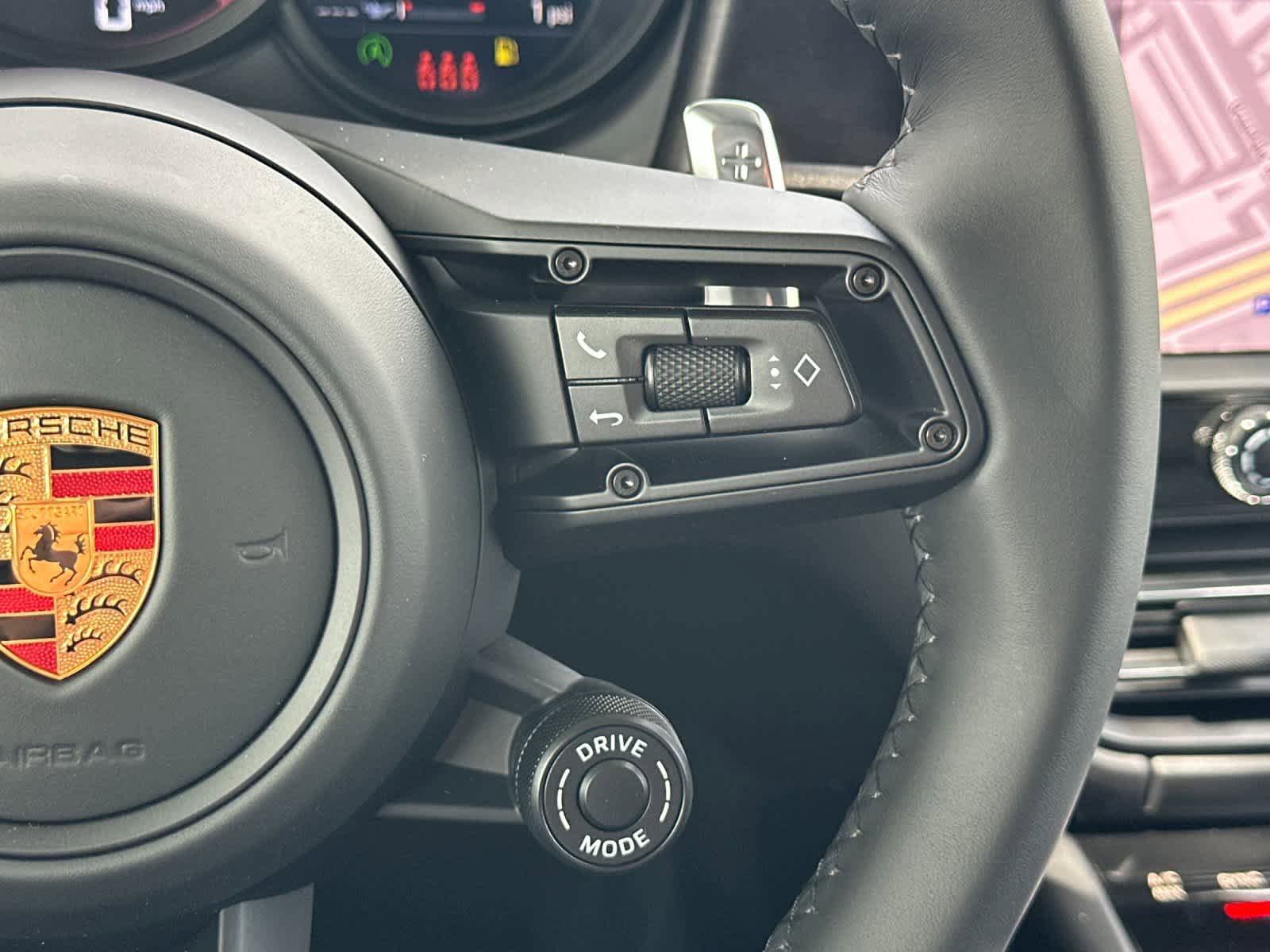 New 2026 Porsche Macan GTS AWD/4WD image 27