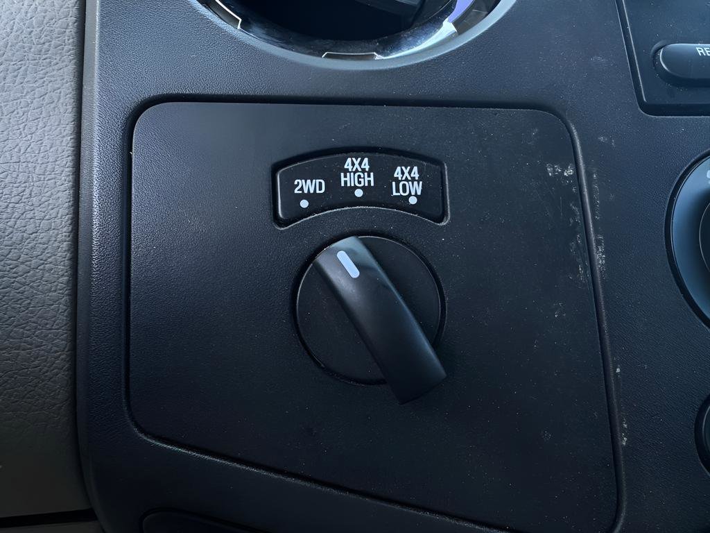 Used 2009 Ford F350 XLT image 25