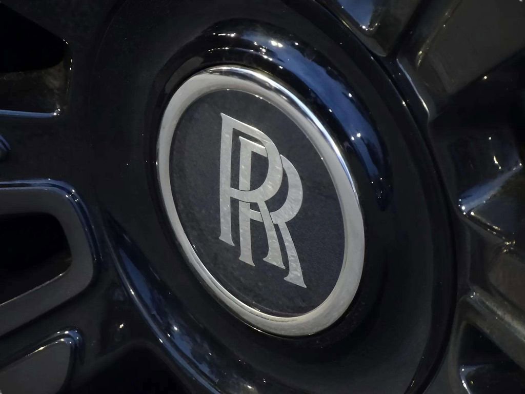 Used 2023 Rolls-Royce Ghost image 14