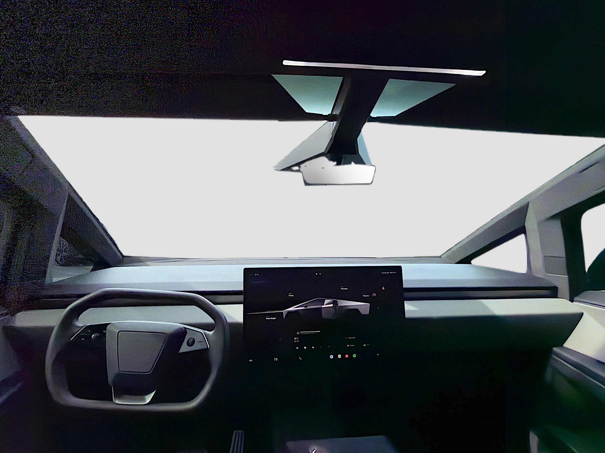 Used 2024 Tesla Cybertruck AWD Crew Cab image 15