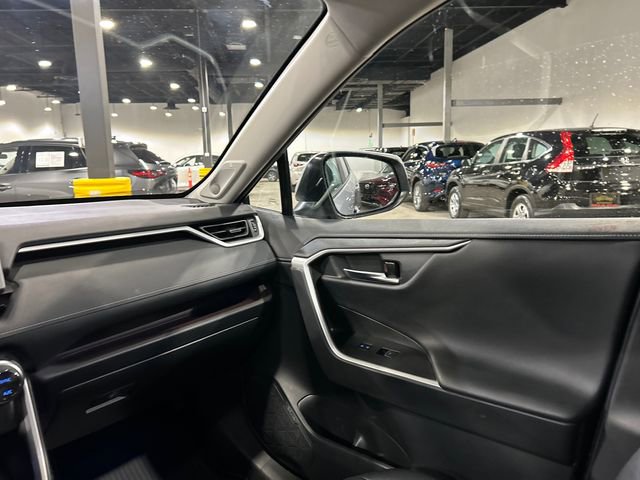 Used 2022 Toyota RAV4 Limited w/ Limited Grade Weather Package image 27