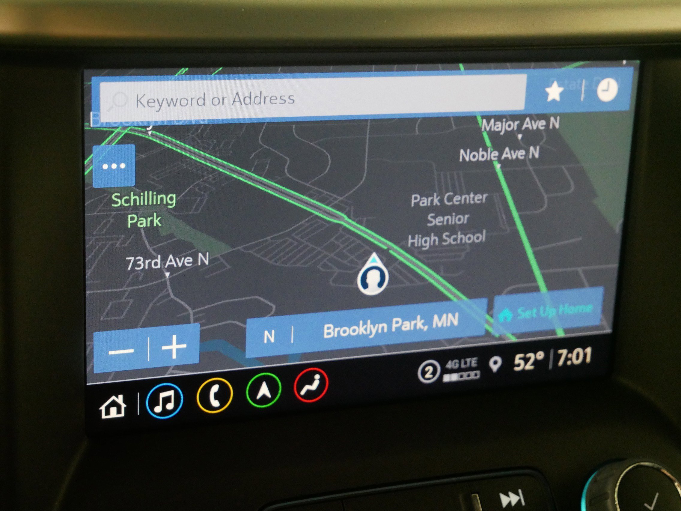 Used 2023 GMC Acadia SLT w/ Technology Package image 30