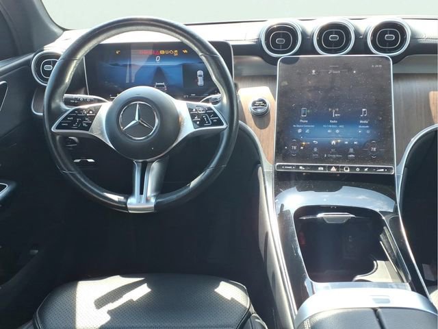 Used 2023 Mercedes-Benz GLC 300 4MATIC image 21