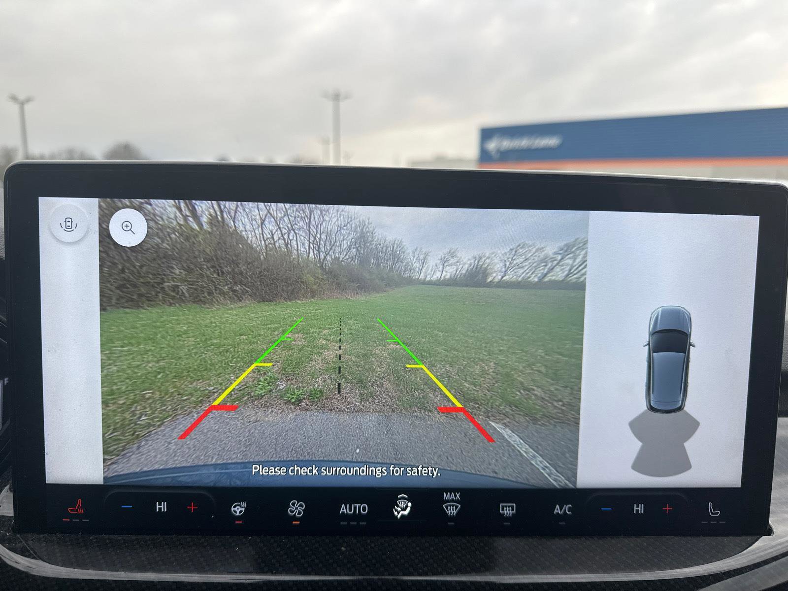 Certified 2024 Ford Escape ST-Line w/ Tech Pack #1 image 9