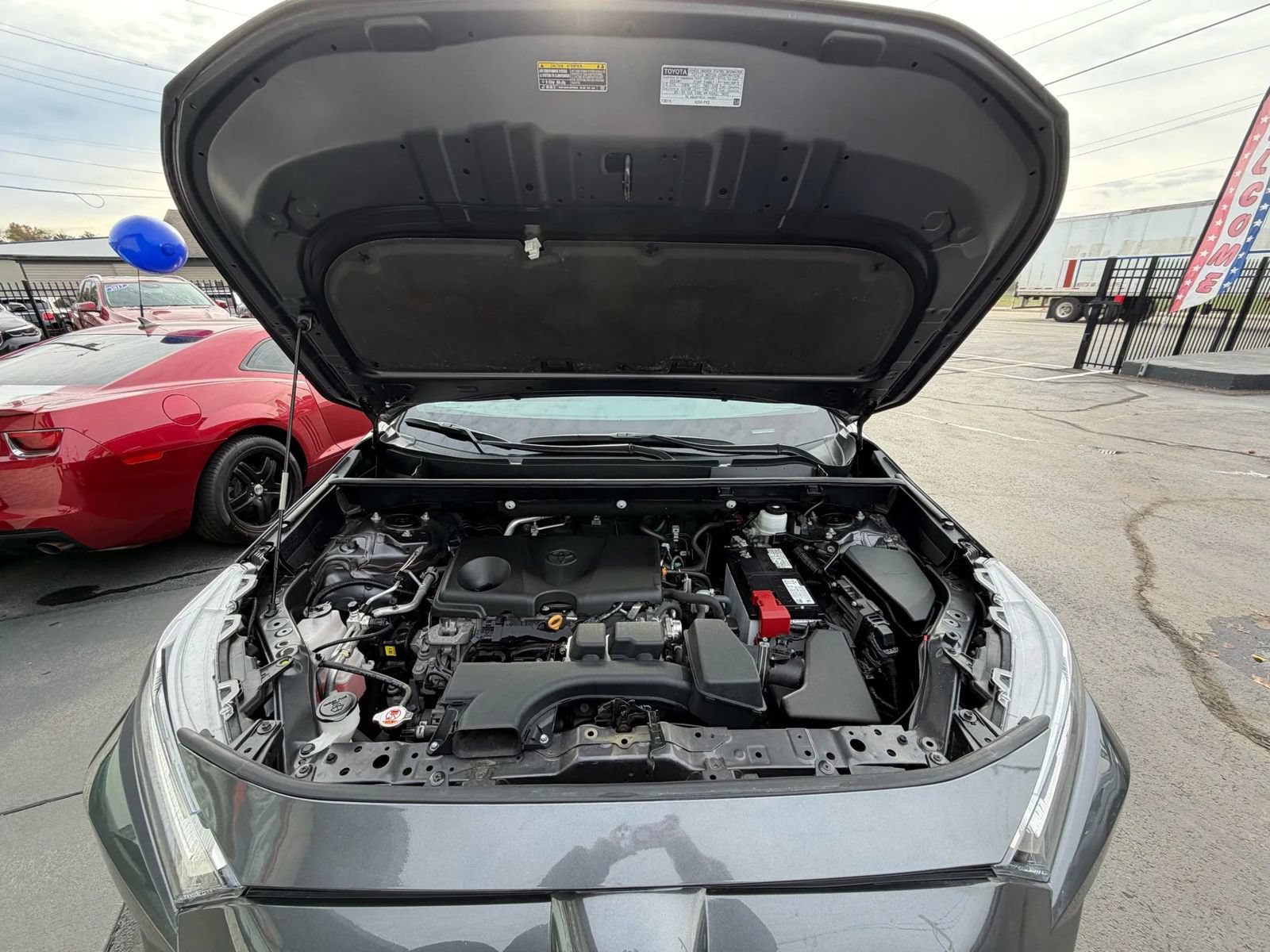 Used 2023 Toyota RAV4 XLE AWD/4WD image 31