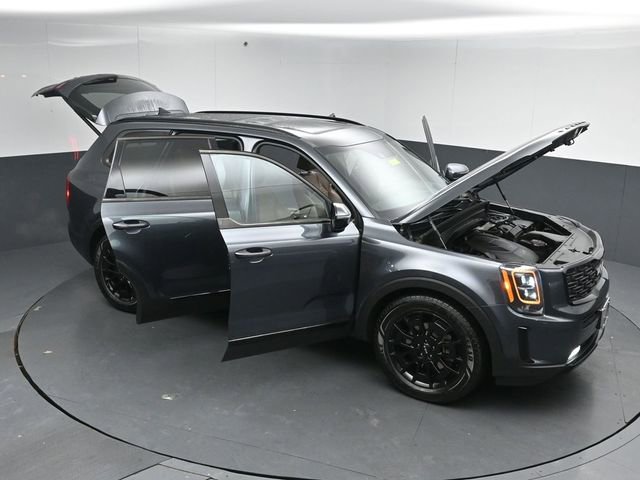 Used 2022 Kia Telluride SX w/ SX Prestige Package image 57