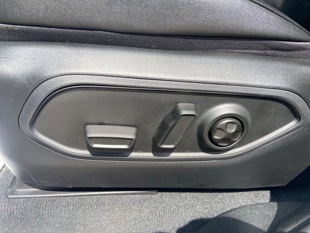 Used 2023 Jeep Grand Cherokee Altitude image 11