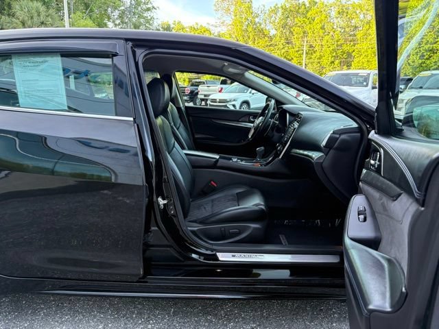 Used 2016 Nissan Maxima SR FWD image 36