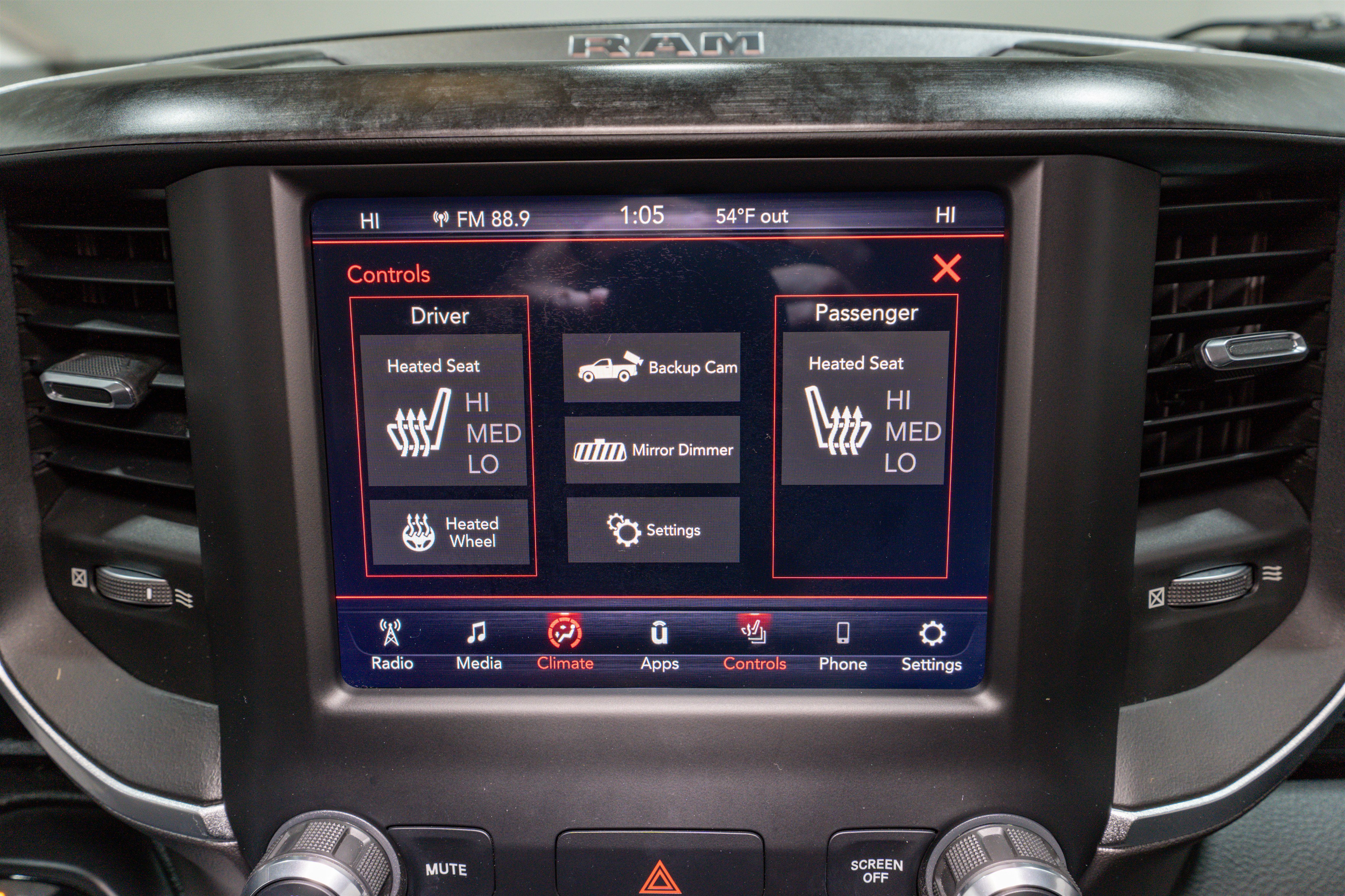 Used 2019 RAM 1500 Big Horn image 18