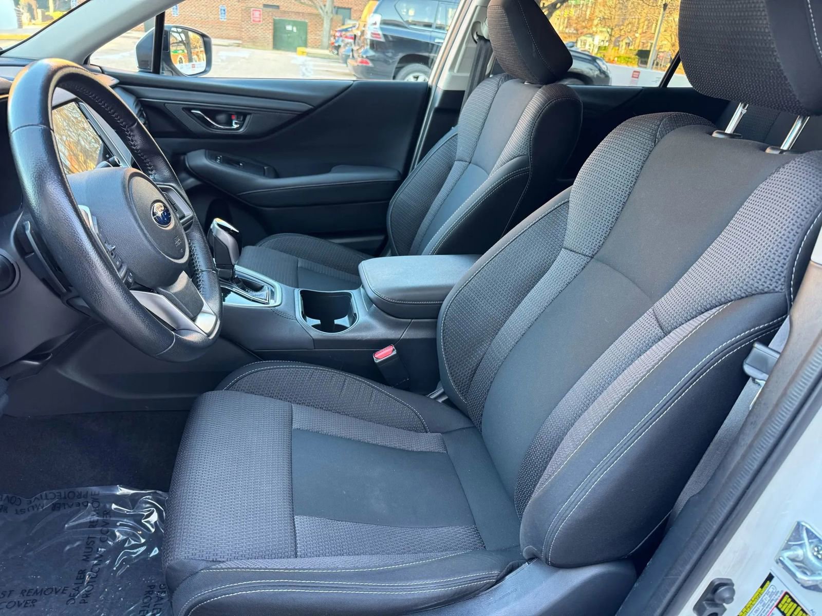 Used 2021 Subaru Outback Premium image 4