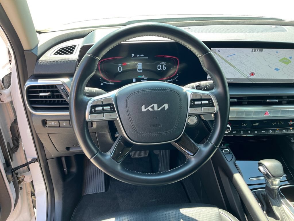 Used 2025 Kia Telluride S AWD/4WD image 12