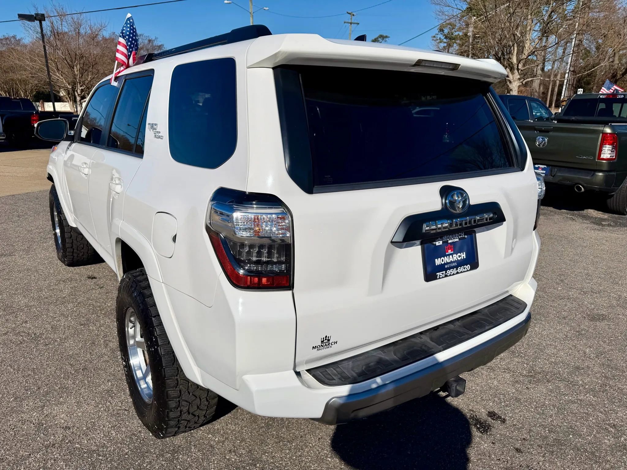 Used 2019 Toyota 4Runner TRD Off-Road image 3