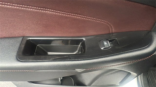 Used 2020 Ford Edge Titanium w/ Equipment Group 301A image 33