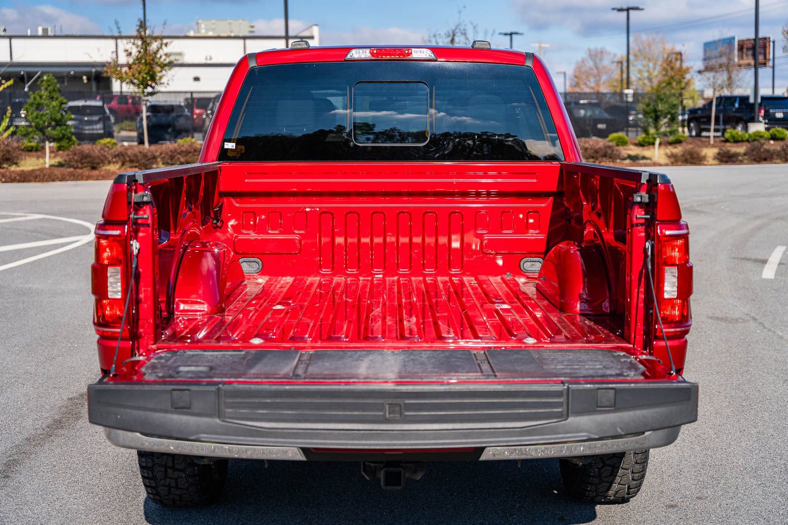 Used 2021 Ford F150 XLT w/ Equipment Group 302A High image 15