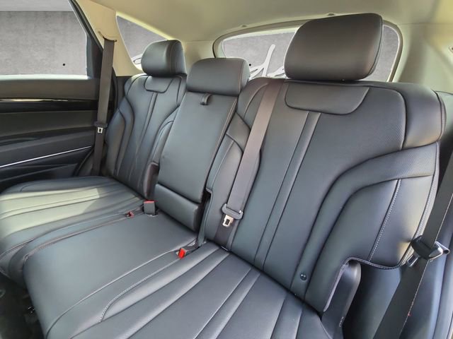 Used 2025 Genesis GV80 2.5T Standard AWD/4WD image 22