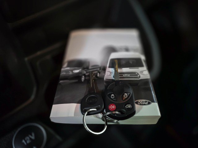 Used 2018 Ford Transit 350 XLT image 35