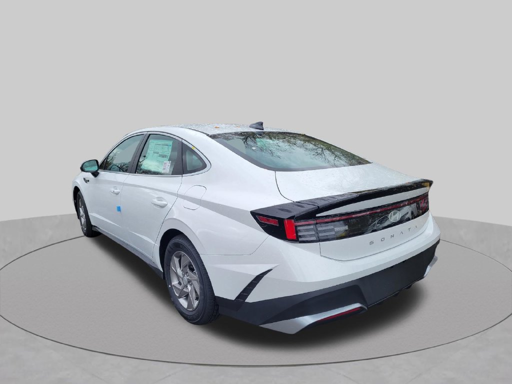 New 2026 Hyundai Sonata SE FWD image 7