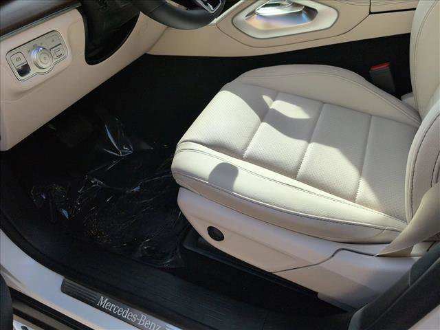 New 2026 Mercedes-Benz GLE 450e 4MATIC image 4