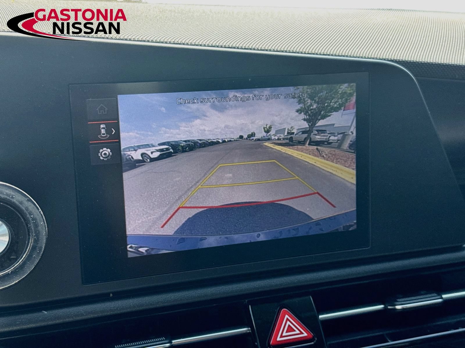 Used 2023 Kia Niro LX FWD image 17