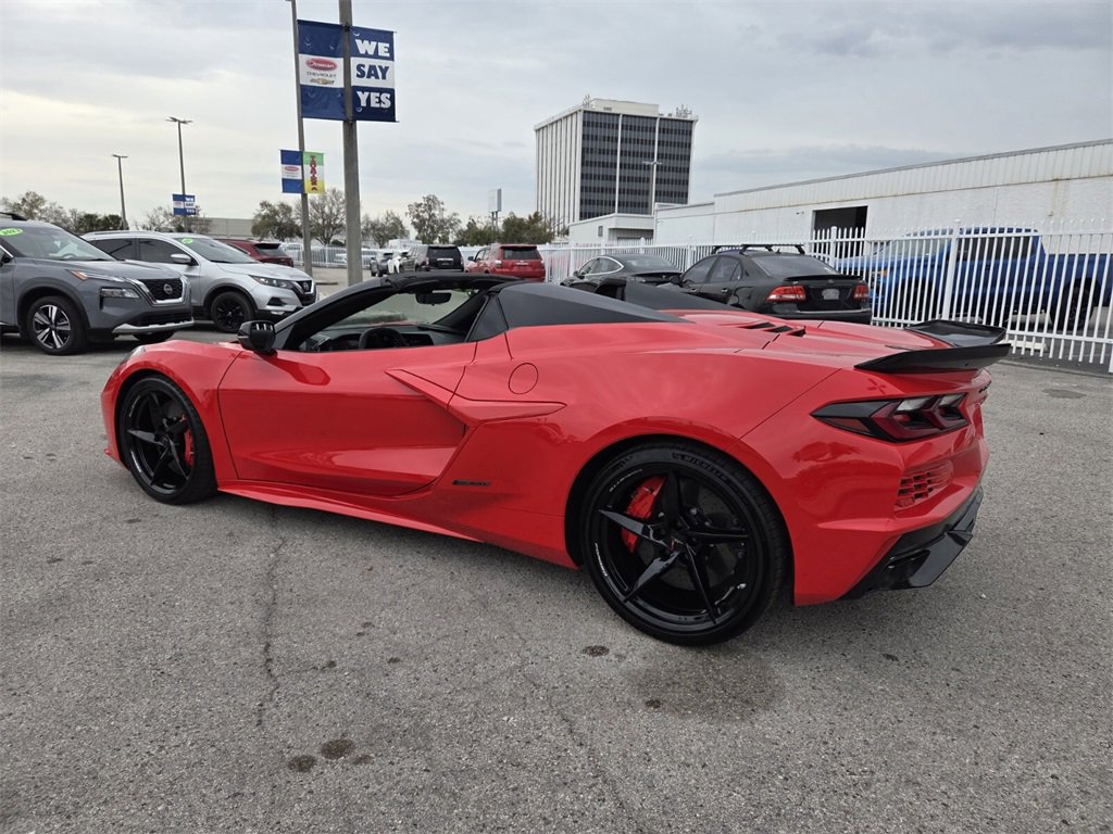 Used 2026 Chevrolet Corvette E-Ray w/ Stealth Interior Trim Package image 10