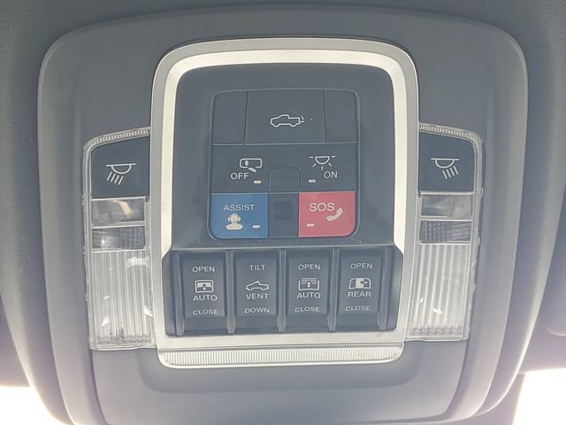 Used 2019 RAM 1500 Limited AWD/4WD image 33
