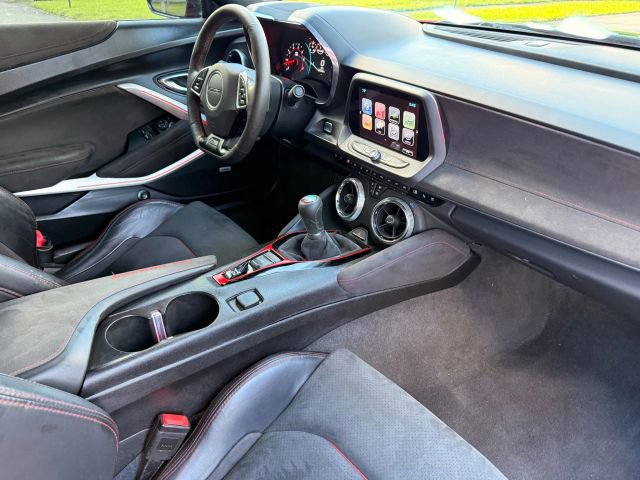 Used 2017 Chevrolet Camaro ZL1 image 14