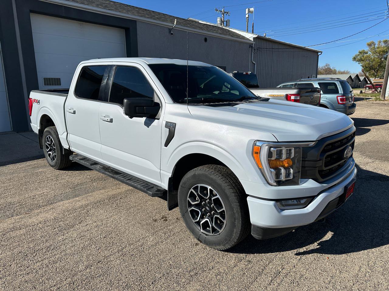 Used 2022 Ford F150 XLT w/ Equipment Group 302A High AWD/4WD image 2