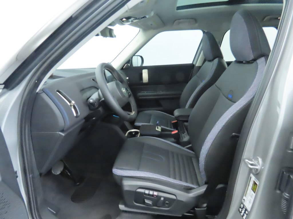 Used 2025 MINI Cooper Countryman S image 22