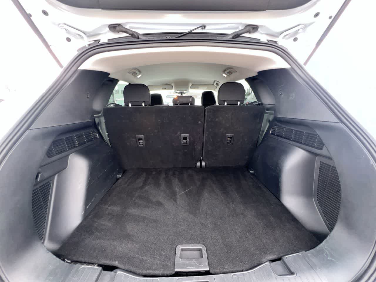 Used 2025 Ford Escape Active AWD/4WD image 27