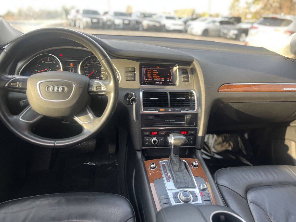Used 2015 Audi Q7 3.0T Premium w/ Audi Guard Protection Package AWD/4WD image 9