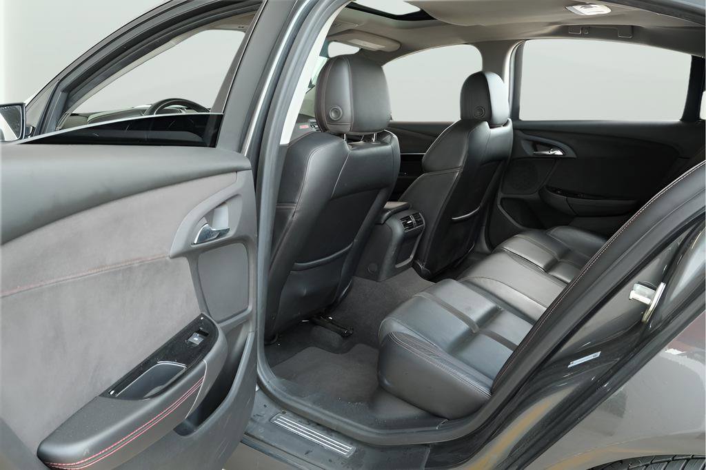 Used 2017 Chevrolet SS image 33